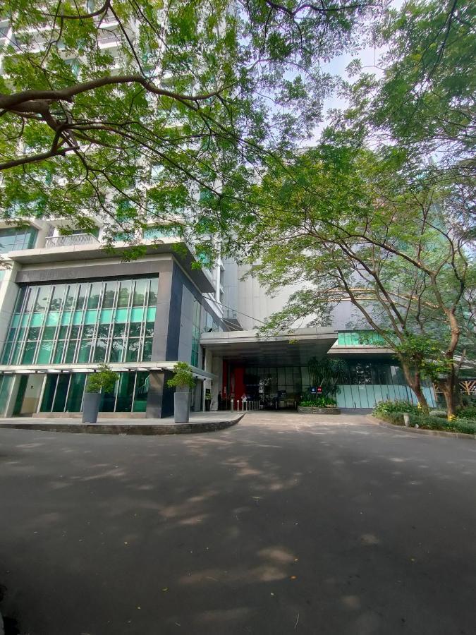Super Penthouse Stmoritz Apartment, Lippomall Puri Indah Jakarta Exterior foto