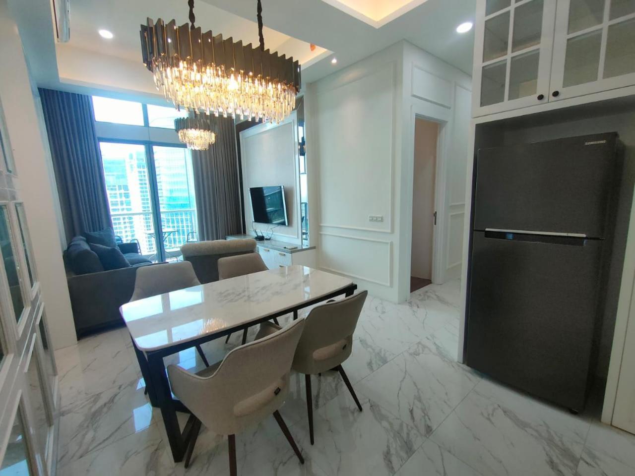Super Penthouse Stmoritz Apartment, Lippomall Puri Indah Jakarta Exterior foto